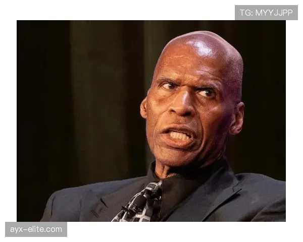 罗伯特·帕里什挡拆能力提升球队内线输出效率明显