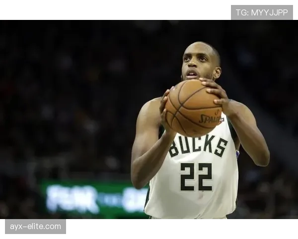 米德尔顿禁区单打效率提升显著拉开球队进攻空间