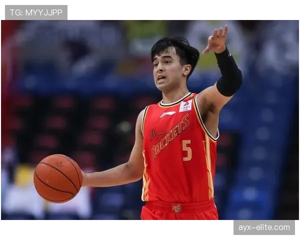 莱万国家队表现为何逊于俱乐部？关键战数据与体系适配度深度解析
